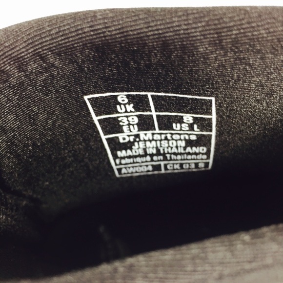 Dr. Martens Jemison brogue leather boot zip up 8 - Picture 8 of 8